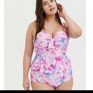 Torrid 3x/DDF TOP AND BOTTOM